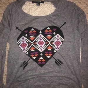 Forever 21 heart long sleeve size small